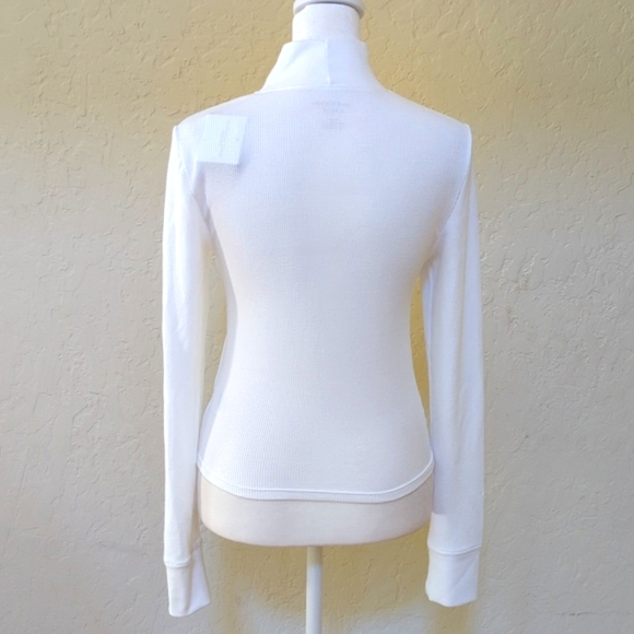 American Eagle White Long Sleeve Cropped Mock Neck Hey Baby Tee Size Medium - Picture 7 of 10
